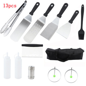 Venta caliente Utensilios <span class=keywords><strong>de</strong></span> cocina <span class=keywords><strong>de</strong></span> acero inoxidable Tong Tenedor Turner Molino <span class=keywords><strong>de</strong></span> <span class=keywords><strong>sal</strong></span> y pimienta Brochetas Parrilla <span class=keywords><strong>de</strong></span> barbacoa con bolsa <span class=keywords><strong>de</strong></span> transporte para exteriores - Product Image 1