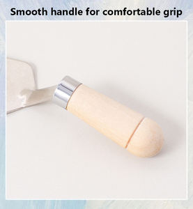 Spatola a punta con manico in legno - Product Image 4