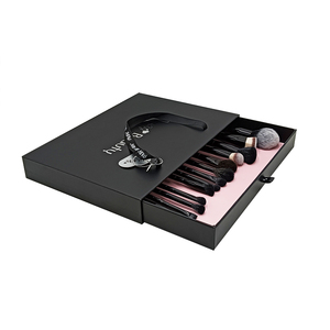 Boîtes d'emballage pour pinceaux de maquillage en carton rigide avec logo personnalisé de luxe, tiroir coulissant et rubans - Product Image 2