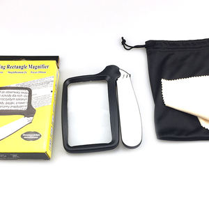 Venta caliente 3X lupa con luces Led brillantes Lupa de lectura iluminada LED para personas mayores con <span class=keywords><strong>degeneración</strong></span> <span class=keywords><strong>macular</strong></span> - Product Image 4