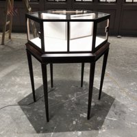 Vitrine à bijoux hexagonale en bois sur mesure avec éclairage LED pour boutique de bijoux DG Furniture