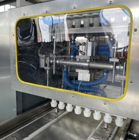 Ligne de production automatique de muffins, prix d'usine, machine industrielle mini pour la fabrication de cupcakes, pour mettre des papiers à cupcakes