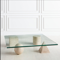 Table basse en marbre avec plateau en verre trempé et base en travertin, blocs de pierre nordiques