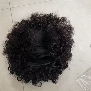 Perruque courte bouclée africaine pour femmes, perruque pixie sans colle fabriquée à la machine avec <span class=keywords><strong>cheveux</strong></span> brésiliens noirs coupés pour perruques en <span class=keywords><strong>cheveux</strong></span> humains - Product Image 6
