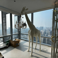 Statue d'animal personnalisée en fibre de verre blanche avec éclairage LED, sculpture de lion, grand lustre, lampadaire pour hôtel de luxe et centre commercial