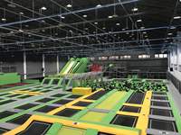 Parc d'aventure intérieur : Parcours de cordes hautes, murs d'escalade, toboggan en spirale en acier inoxydable pour adolescents, FEC Mall