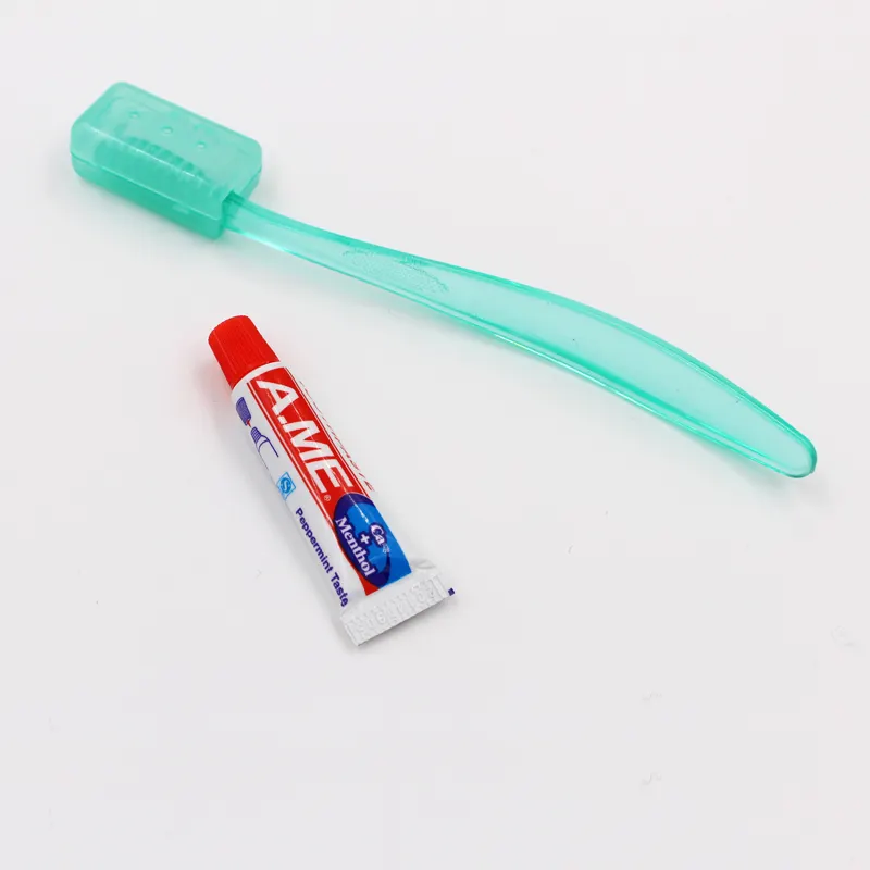 Мягкая PP одноразовая зубная щетка с зубной пастой
