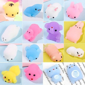 Jouet anti-stress transfrontalier en forme d'animal, lapin de Pâques mignon, mini-poupée de Noël, en TPE silicone, unisexe - Product Image 5