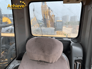 Подержанный гусеничный экскаватор Caterpillar 320D, <span class=keywords><strong>20</strong></span> тонн, с двигателем и ПЛК, для городского использования - Product Image 6