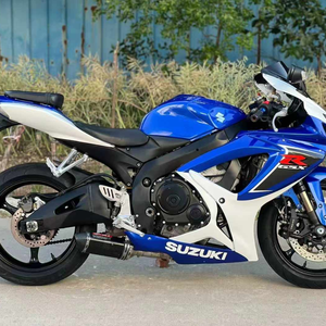 Used GSX-R750 Sportbike With Original Inline-four Water-cooled <b>Engine</b>. Classic Blue-white Livery, Condition, GSX-R750 750 - Product Image 3