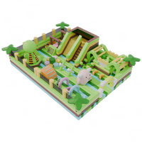 Nouvel équipement de parc d'attractions gonflable géant sur mesure pour l'extérieur, avec structure de jeux gonflable en PVC