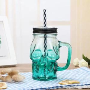 Bouteille en <span class=keywords><strong>verre</strong></span> coloré à large ouverture, style bocal Mason <span class=keywords><strong>avec</strong></span> poignée, couvercle à vis <span class=keywords><strong>avec</strong></span> trou et <span class=keywords><strong>paille</strong></span>, 500 ml - Product Image 2