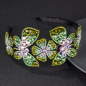 Fascia per <span class=keywords><strong>Capelli</strong></span> e Fermaglio Retrò da Donna con Farfalle e Fiori, con Cristalli Cechi di Lusso e Bordo Antiscivolo, 7 Colori, Regalo per Feste, Accessori per <span class=keywords><strong>Capelli</strong></span> - Product Image 4