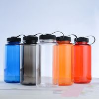 Vente en gros usine : Gourde portable transparente en polystyrène, grande capacité (0,6L, 1L), avec couvercle à corde, compatible lave-vaisselle, pour consommation directe et camping