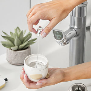 Brosse <span class=keywords><strong>de</strong></span> nettoyage <span class=keywords><strong>de</strong></span> luxe multifonctionnelle à long manche éponge transparente en plastique avec paille intégrée pour couvercle <span class=keywords><strong>de</strong></span> tasse <span class=keywords><strong>de</strong></span> paille - Product Image 3