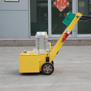 Machine à fraiser l'asphalte XANGON, design compact, fraisage et finition en une seule opération, nettoyage et rénovation des surfaces routières - Product Image 2