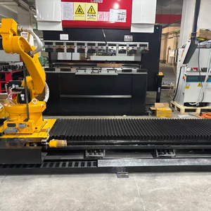 Riel Lineal Externo de 7.º Eje para Robot, de Alta Precisión (0.05mm), 5 Metros, Controlado por PLC, Accionado por Engranajes, Piezas Metálicas Fanuc, Perfectamente Compatible - Product Image 1