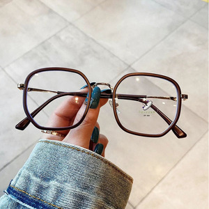 Gafas Qianai con montura cuadrada antiluz azul para mujer, montura completa, lentes de PC, protección UV, diseño irregular, M3-3903 - Product Image 5