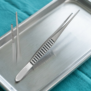 Pinzas Quirúrgicas con Puntas Dentadas para Cirugía General, Instrumento Manual de Clase I con Certificación CE - Product Image 4