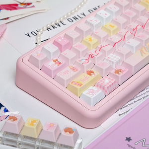 Cardcaptor Sakura Orijinal Pembe Kişiselleştirilmiş Tema Beş Taraflı Süblimasyonlu PBT Mekanik Klavye 132 Tuş Başlığı Çin Malı - Product Image 4
