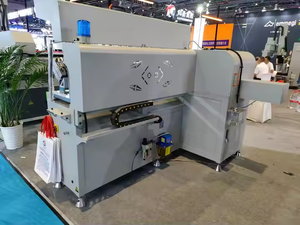 Scie à découper les coins de haute performance pour la découpe d'éléments d'angle de portes et de fenêtres en aluminium - Product Image 5