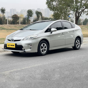 Offre Spéciale Toyota Prius Hybride Compacte 5 Places Berline à Hayon Conduite à Gauche Prix Abordable Voiture d'Occasion - Product Image 1