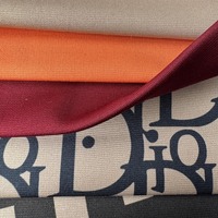 Tissu tissé imprimé numérique de luxe 100% polyester, résistant aux taches, doux et durable pour la décoration et la tapisserie
