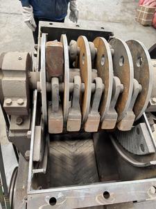 Xách tay mini di động đá & máy nghiền gạch nhỏ Hammer Mill máy để nghiền đá granit & đất sét động cơ thành phần cốt lõi để bán - Product Image 5