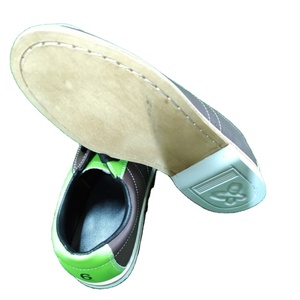 <span class=keywords><strong>Zapatos</strong></span> de bolos Oem disponibles de alto rendimiento, <span class=keywords><strong>zapatos</strong></span> de bolos de Casa de cuero para clubes, <span class=keywords><strong>zapatos</strong></span> de bolos de Casa cómodos antideslizantes - Product Image 3