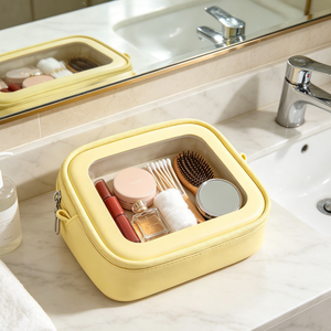 Sac de beauté jaune en cuir PU, petit sac de rangement, sac de voyage pour femmes, sac à maquillage avec fermeture éclair et logo imprimé - Product Image 3