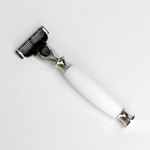 Tùy chỉnh thực hiện nhựa nghệ thuật xử lý dao cạo phù hợp cho 5 lưỡi hoặc de dao cạo đầu dao cạo râu Quà Tặng - Product Image 2