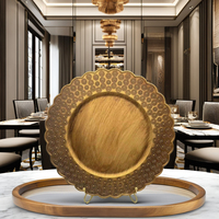 Plaque de charge ronde en or moderne de 13 pouces en gros pour les mariages, les restaurants, la maison, le matériau PP-Motif élégant Design Parties