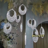 Lumières de mariage disques volants en acrylique à 10 têtes en plumes de paon de forme ovale plafonnier décoration de scène de mariage