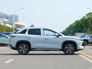 2025 Song Plus DM-i dispose d'un écran tactile rotatif de 15.6 pouces avec une connectivité et une navigation intelligentes à commande vocale - Product Image 2