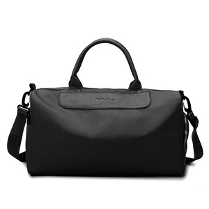 Bolsa Deportiva de Lujo Ligero con Etiqueta de Cuero en Contraste, Capa de Tela Resistente al Agua, Bolsa de Almacenamiento para Estudiantes con Separación para Artículos Secos y Húmedos - Product Image 5