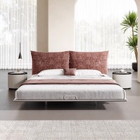 Lit plateforme en tissu haut de gamme de style italien minimaliste Mollale, à pétales flottants, doux, 1,8 mètre, cadre en acier, lit double, chambre principale