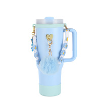 Nouveaux accessoires : Pendentif en corde, pendentif boule en peluche, chaîne, gourde isotherme en acier inoxydable grande capacité