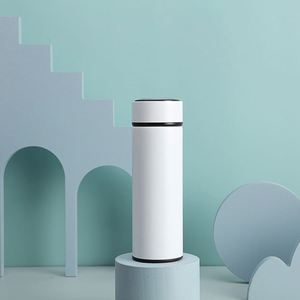 Bouteille d'eau isotherme sport en acier inoxydable à double paroi avec affichage numérique de la température et pelle à glace - Product Image 6