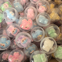 En vrac Transparent 5cm Promotion Mixte Différents 3D Figure Écologique Petit Plastique Mini Surprise Jouet Capsules Enfant Cadeau à Vendre