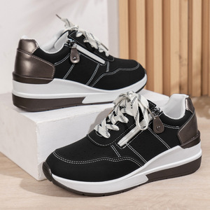 Baskets décontractées pour femmes à la mode chaussures à semelles épaisses compensées transfrontalières nouvelle grande taille confort décontracté pour filles dames - Product Image 6