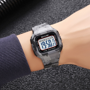 SKMEI 2343 Orologio da Polso Digitale Sportivo Quadrato con Doppio Fuso Orario, Cronografo 5ATM Impermeabile - Product Image 4