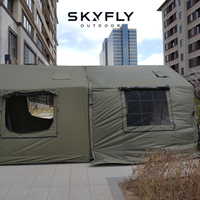 Tente gonflable Oxford imperméable à colonnes d'air 8+8, 8 personnes, 2 chambres (1 chambre et 1 séjour) avec porte en maille, pour camping en groupe