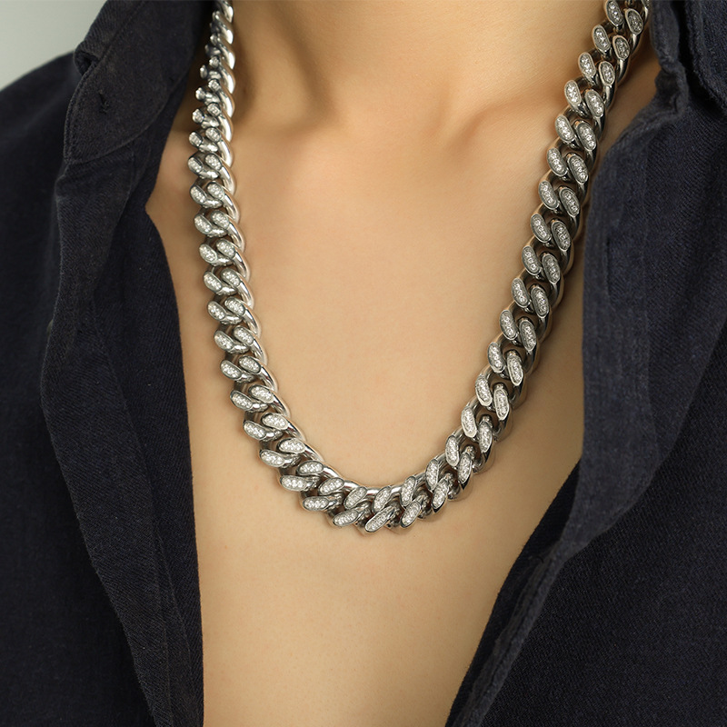 Collar de acero XL69, 59cm