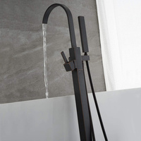 Robinet de baignoire sur pied de style luxueux de haute qualité, couleur noire, carré