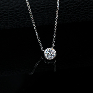 Collier pendentif en argent S925 avec diamant cultivé en laboratoire - Product Image 3