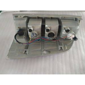 Feu arrière automatique feu arrière de voiture pièces automobiles <span class=keywords><strong>feux</strong></span> arrière <span class=keywords><strong>feux</strong></span> arrière avec harnais sans ampoules pour <span class=keywords><strong>Ford</strong></span> <span class=keywords><strong>Ranger</strong></span> 2006 <span class=keywords><strong>2007</strong></span> 2008 - Product Image 3