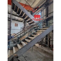 Escalier populaire à double poutre, marches en bois massif, escalier à double plaque avec balustrade métallique