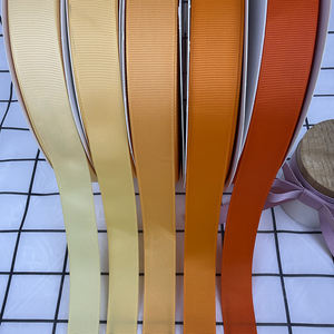 Nastro Grosgrain Dorato di Lusso, Ecologico e Durevole in Poliestere per Regali di Nozze, Decorazioni Natalizie e Feste, Fatto a Mano - Product Image 4