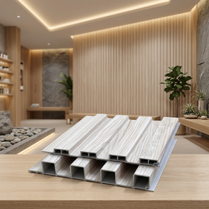 Panneau mural cannelé PIMA ECP 4 ondes pour centre de bien-être et spa, résistant à la vapeur, à l'humidité, insonorisé, ignifuge, en WPC, garantie 3 ans - Product Image 1