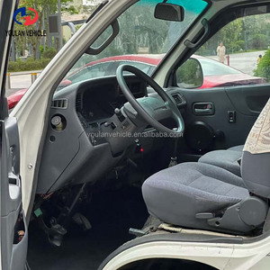 <span class=keywords><strong>Furgoneta</strong></span> Hiace de <span class=keywords><strong>9</strong></span> <span class=keywords><strong>Plazas</strong></span>, Duradera y Confiable, para Transporte Escolar de Pasajeros, Autobús Usado Tipo Yota - Product Image 4